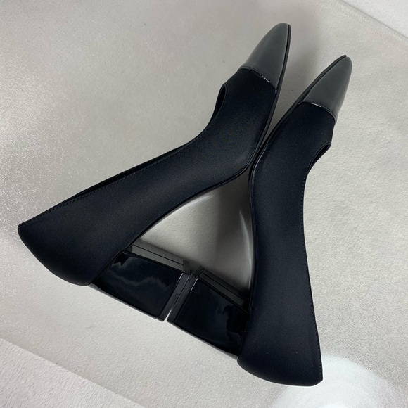 NEW VANELi Women’s Maylea Pointed Toe Heel Pump in Black Patent Size 8.5M - Picture 10 of 12